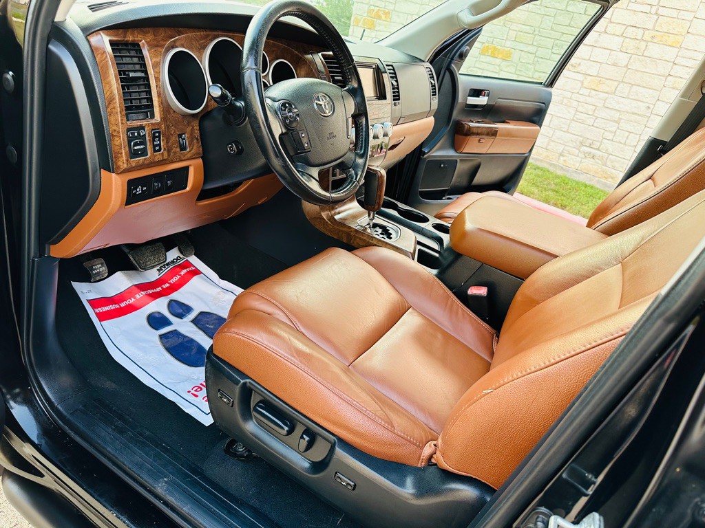 2011 Toyota Tundra Image 8