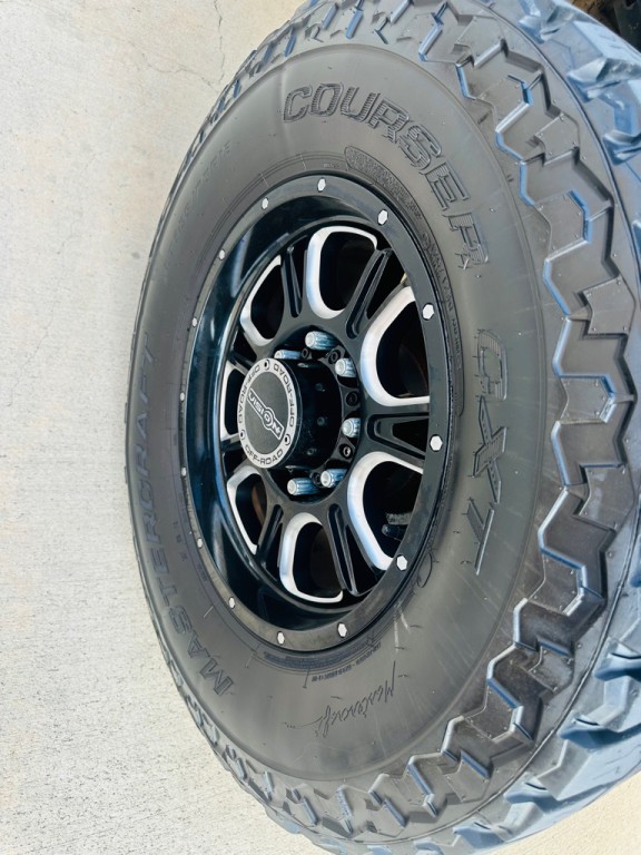 2010 Ford F-250 Image 13