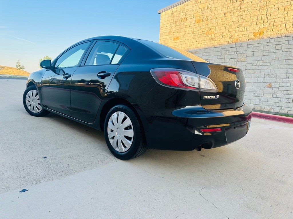 2012 Mazda Mazda3 Image 3
