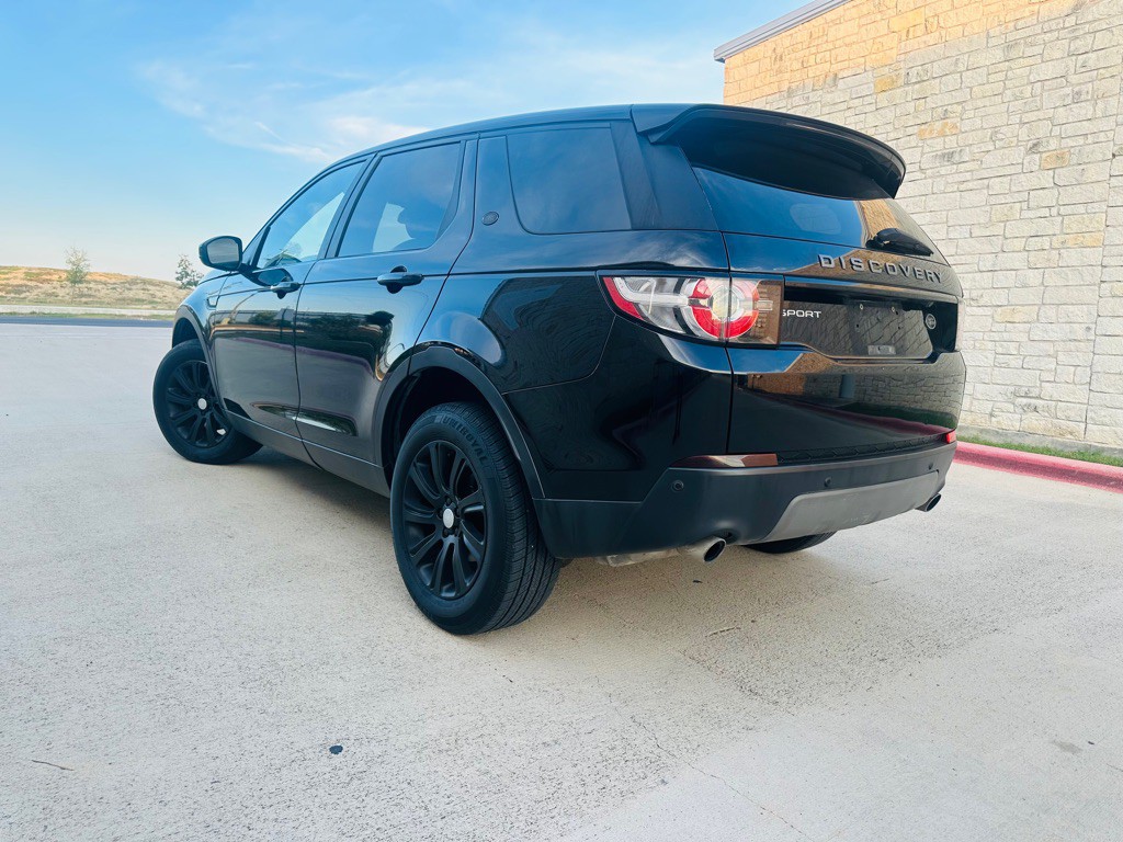2017 Land Rover Discovery Sport Image 3