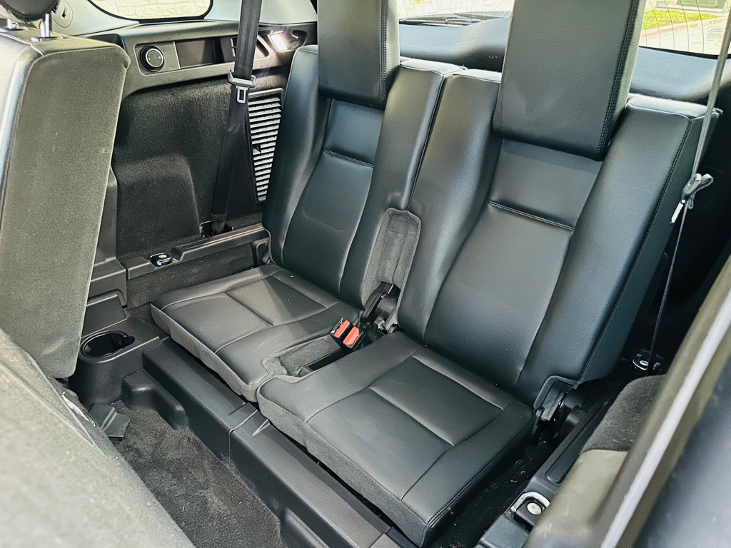 2017 Land Rover Discovery Sport Image 8