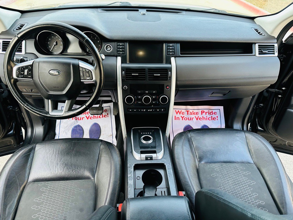 2017 Land Rover Discovery Sport Image 10