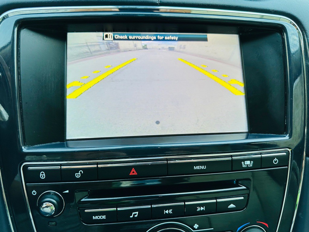 2012 Jaguar XJ Image 13