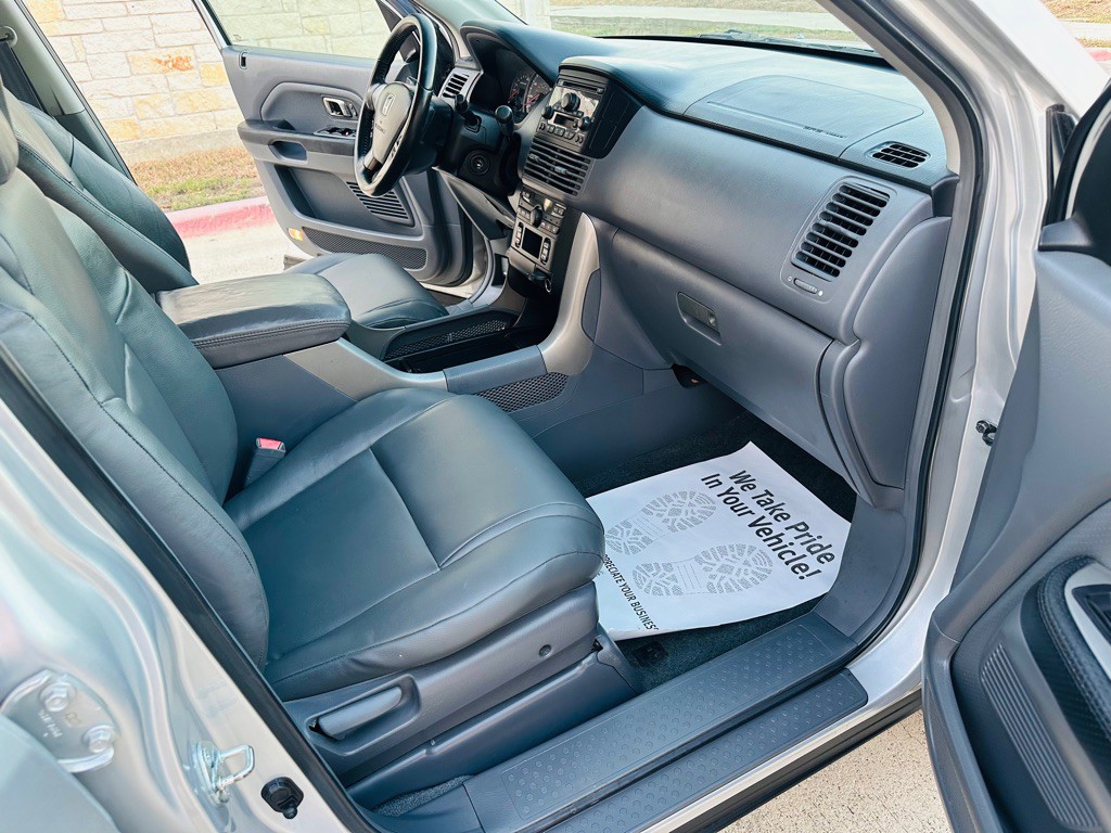 2004 Honda Pilot Image 5