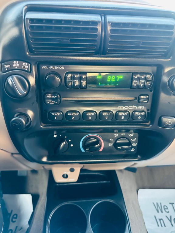2002 Ford Ranger Image 10