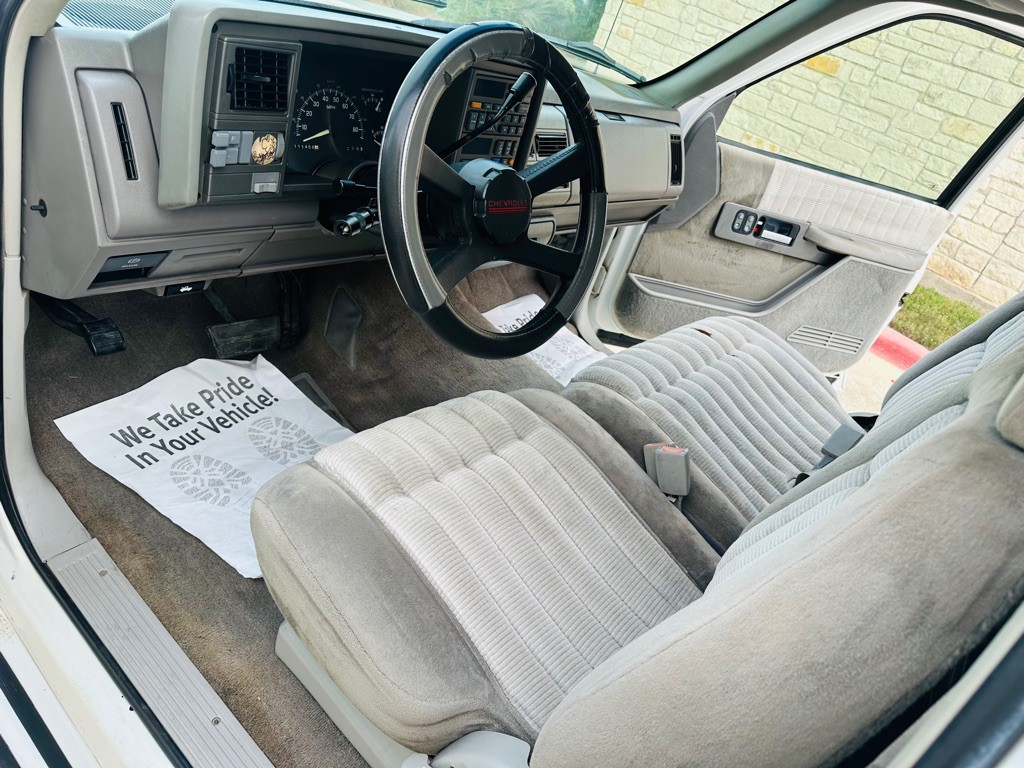 1994 Chevrolet C/K Image 8