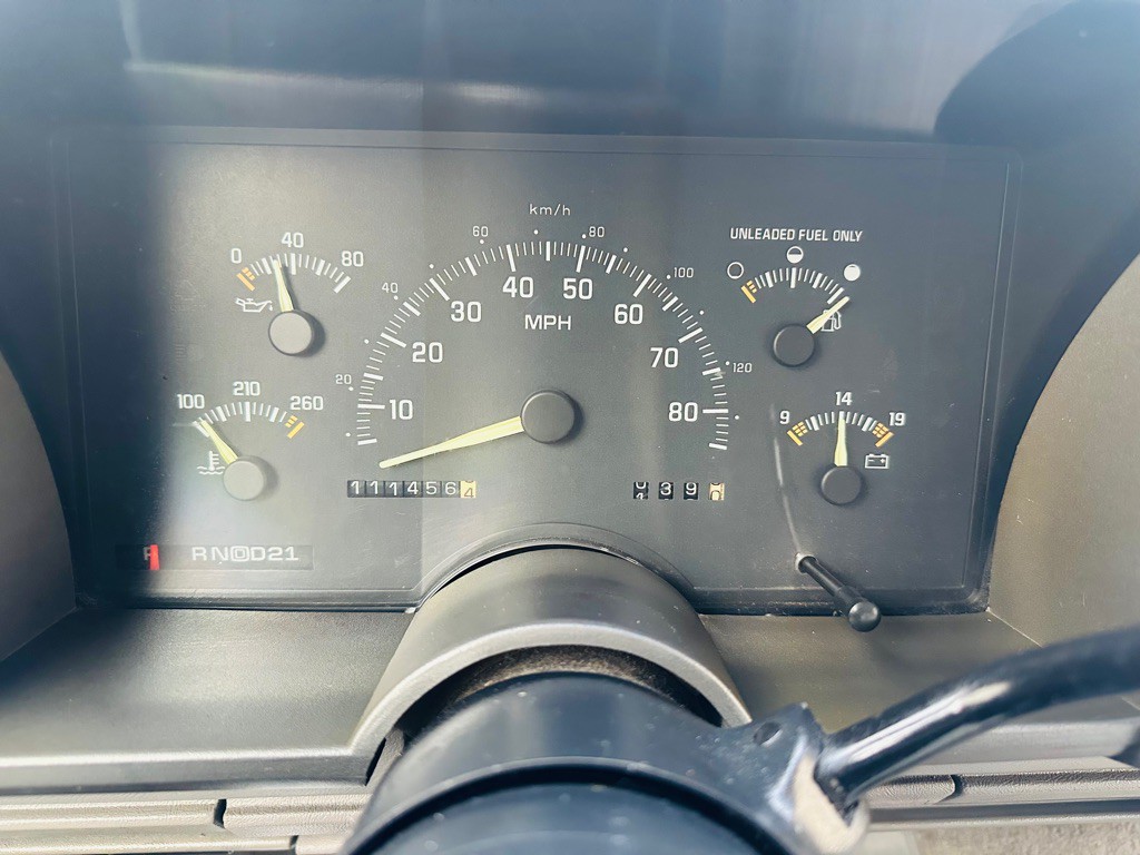 1994 Chevrolet C/K Image 11