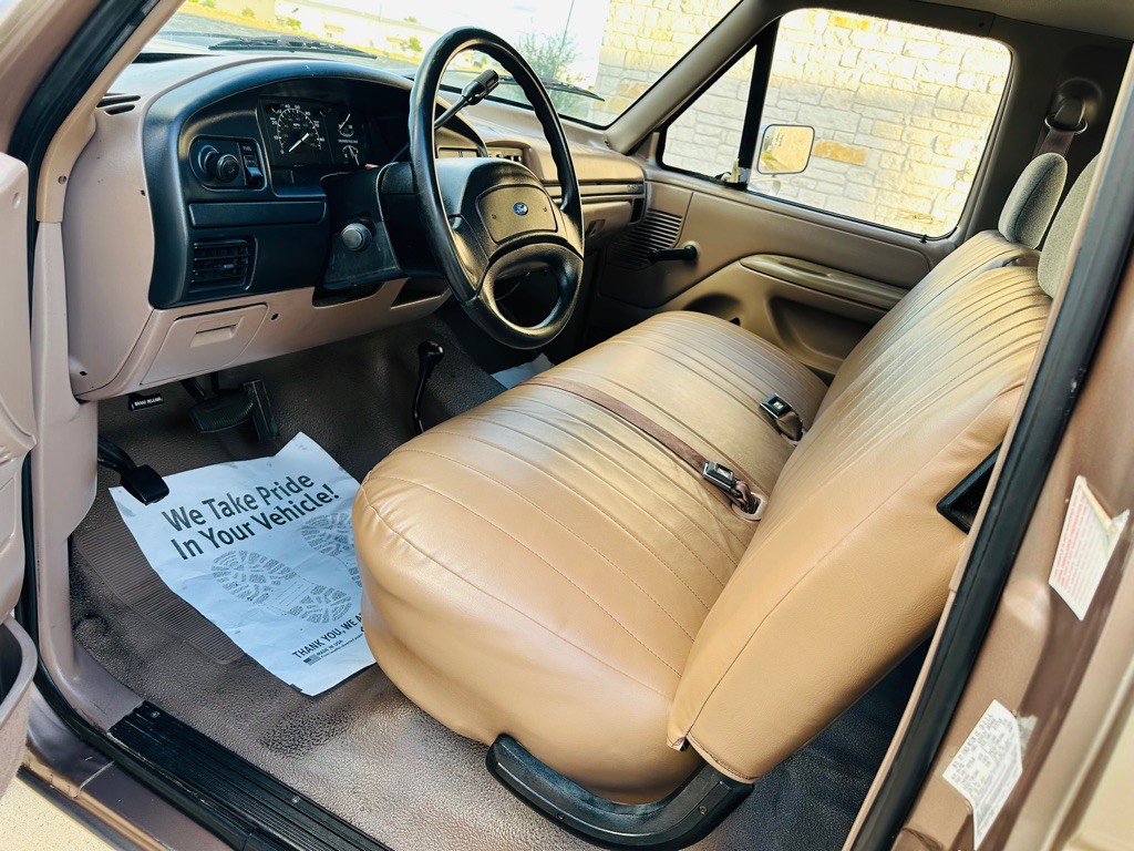 1992 Ford F-150 Image 6