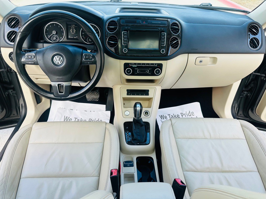 2012 Volkswagen Tiguan Image 10