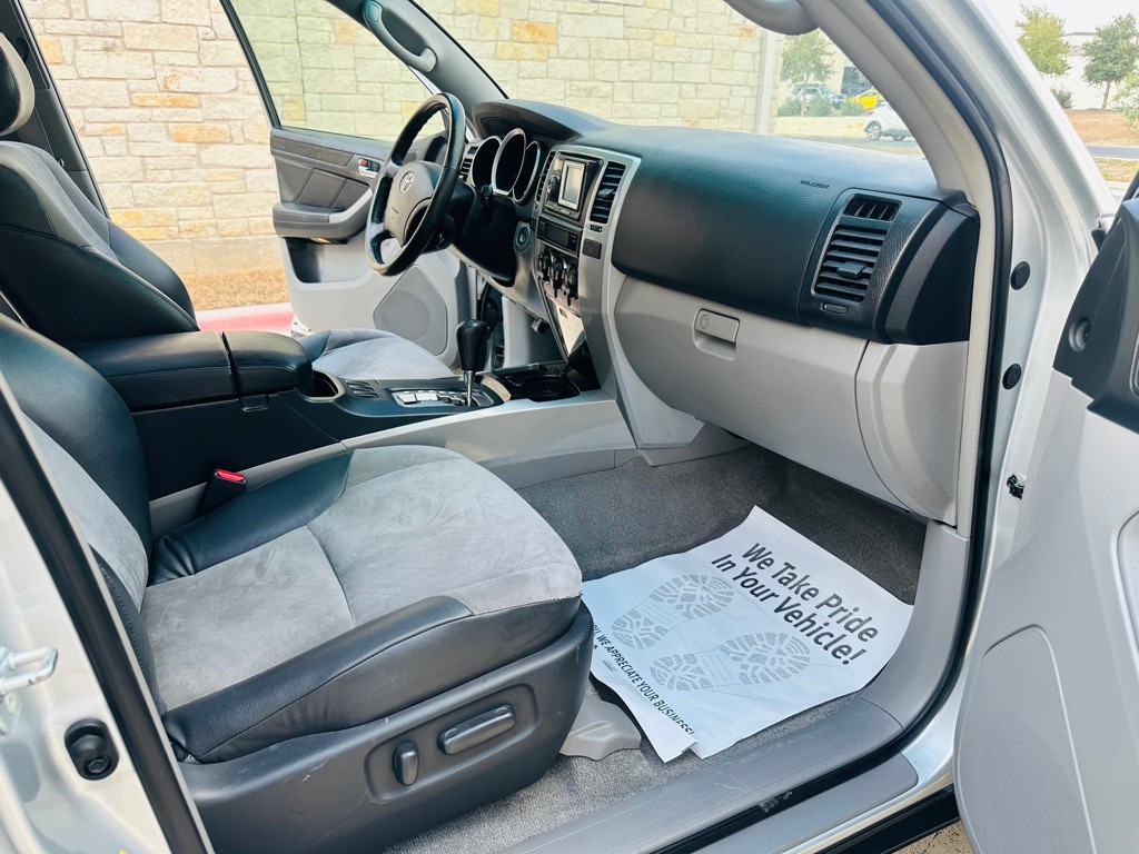 2008 Toyota 4Runner Image 6