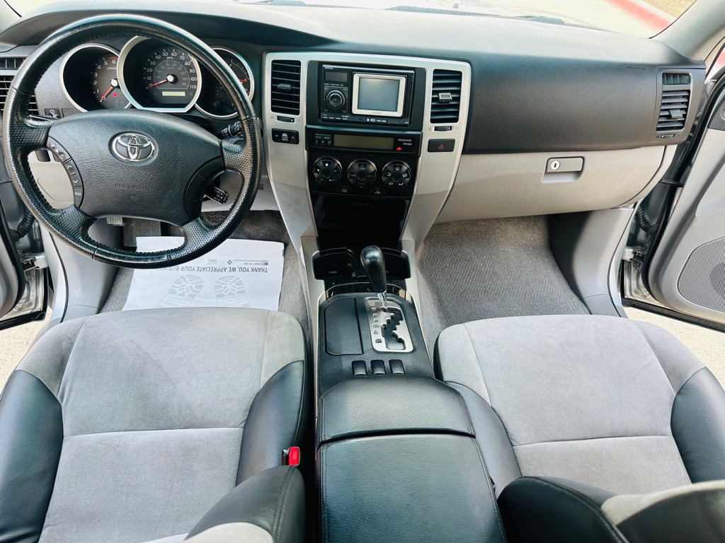 2008 Toyota 4Runner Image 10