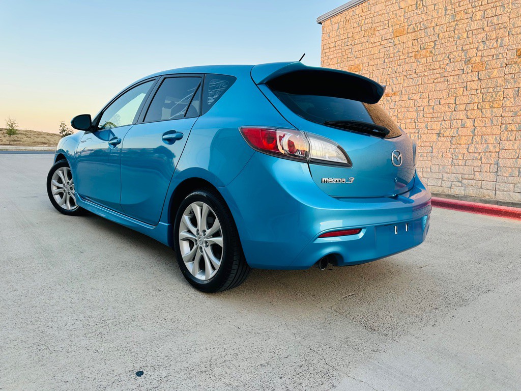 2011 Mazda Mazda3 Image 3