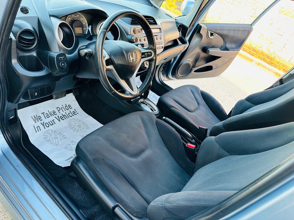 2011 Honda Fit Image 8