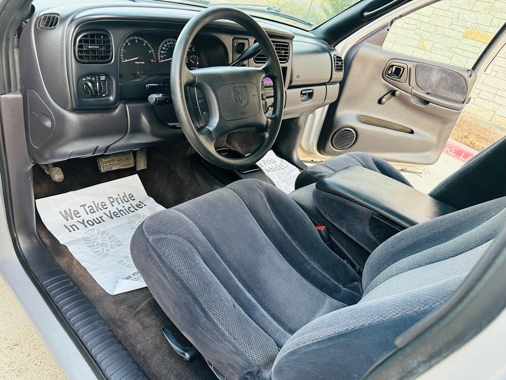 2000 Dodge Dakota Image 7