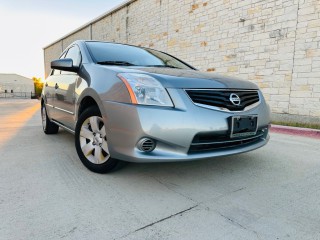 Image for 2012 Nissan Sentra 2.0 ID: 6963047