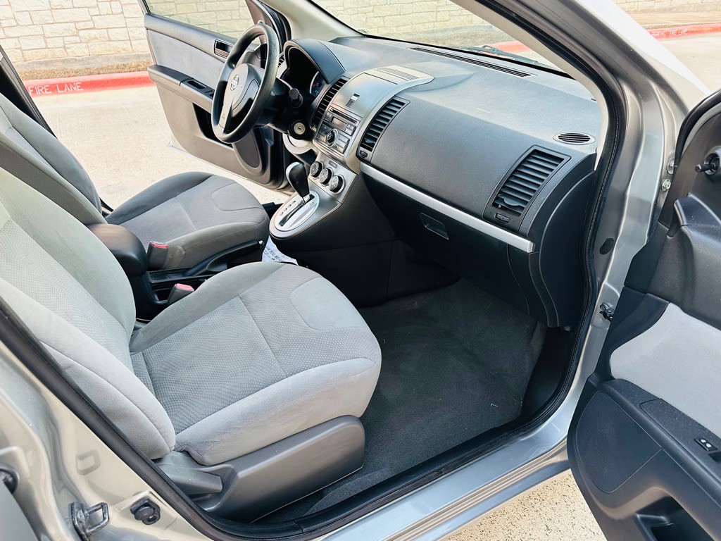 2012 Nissan Sentra Image 5