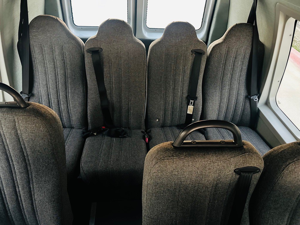 2008 Ford Econoline Image 8