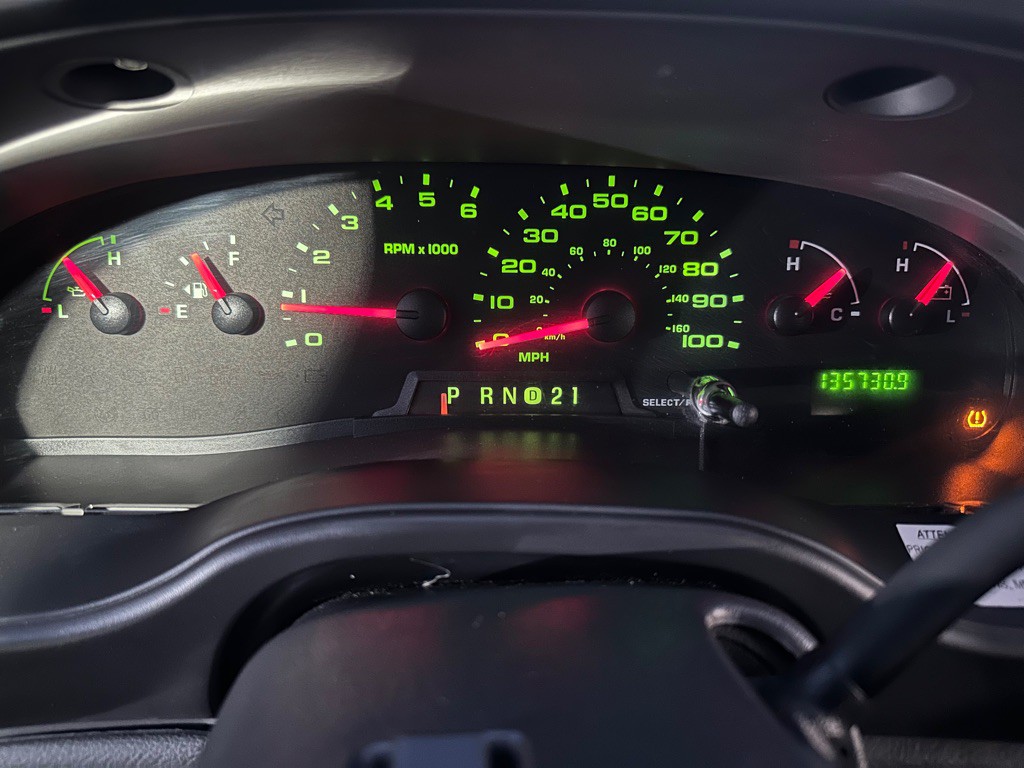 2008 Ford Econoline Image 10