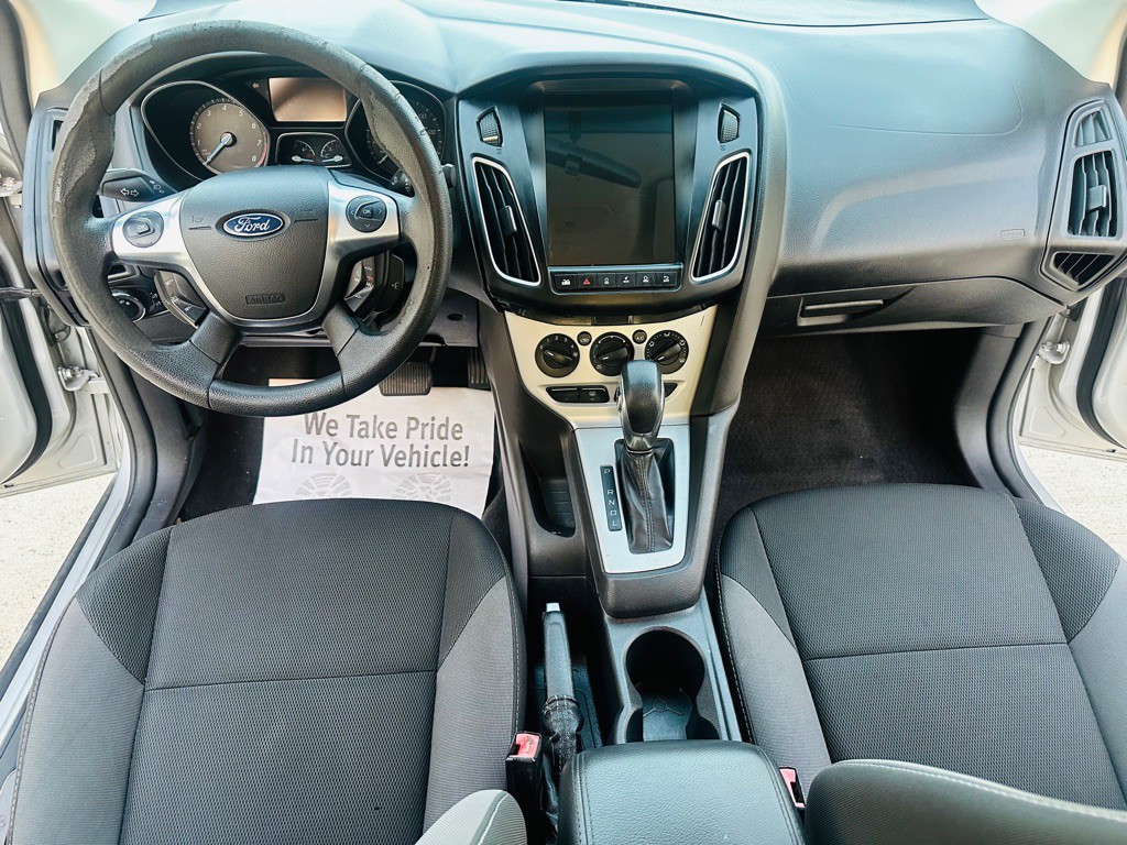 2013 Ford Focus Image 9