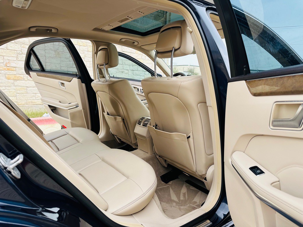 2014 Mercedes-Benz E-Class Image 6