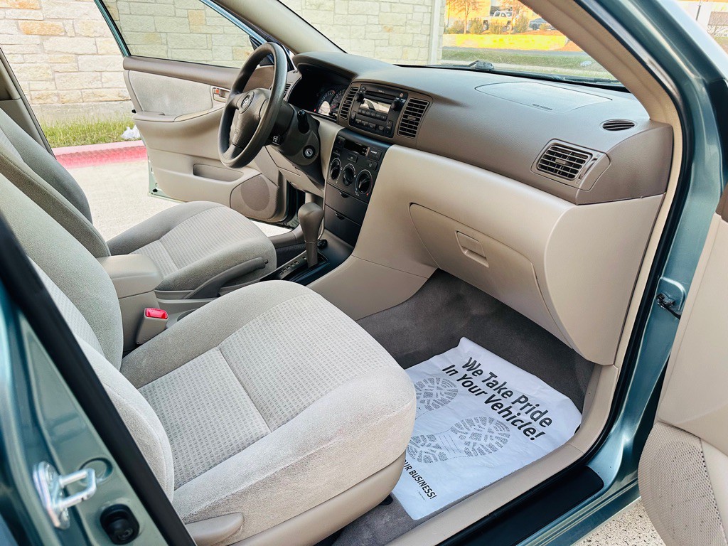 2007 Toyota Corolla Image 5