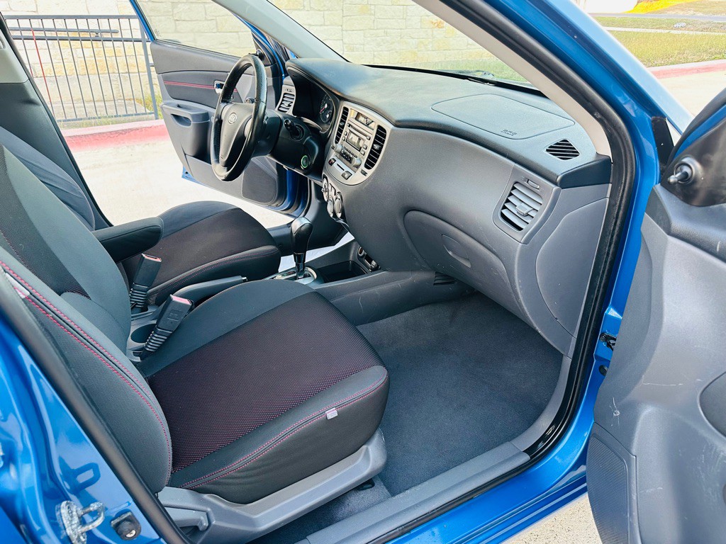 2007 Kia Rio Image 5