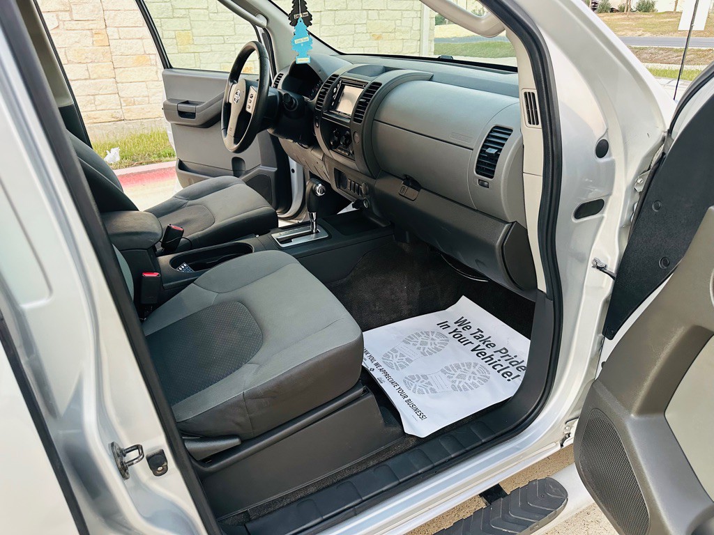 2010 Nissan Xterra Image 5