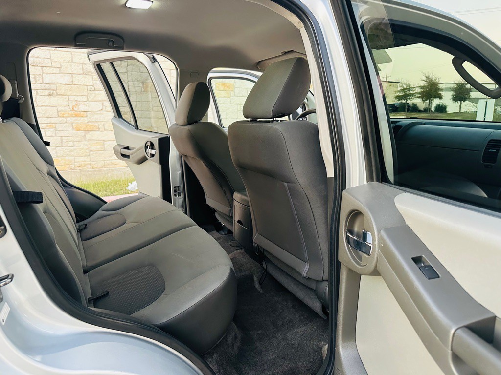 2010 Nissan Xterra Image 6