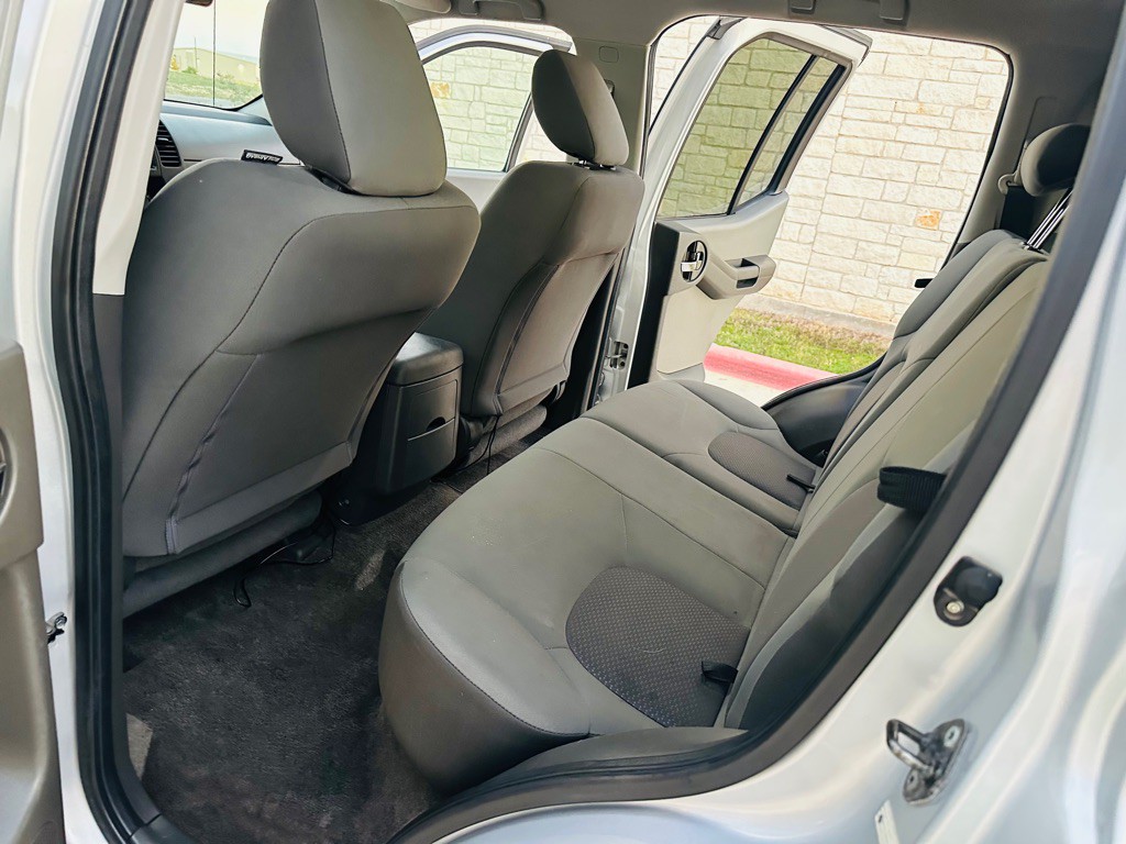 2010 Nissan Xterra Image 7