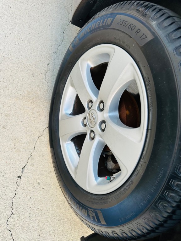 2016 Toyota Sienna Image 13