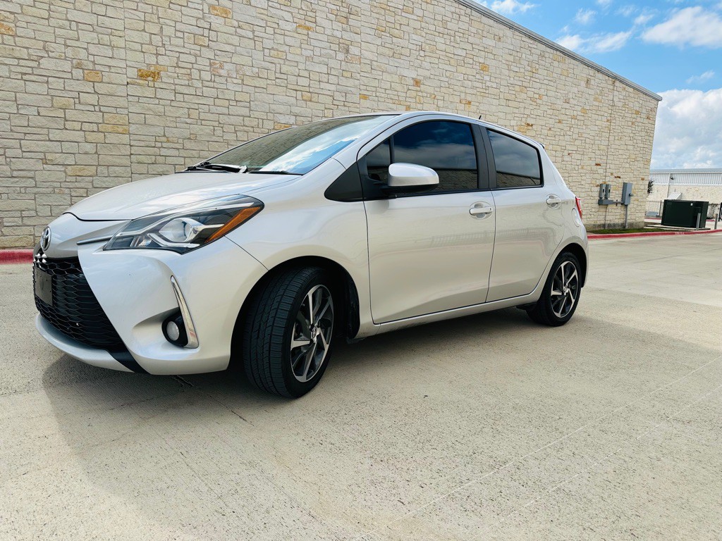 2018 Toyota Yaris Image 3