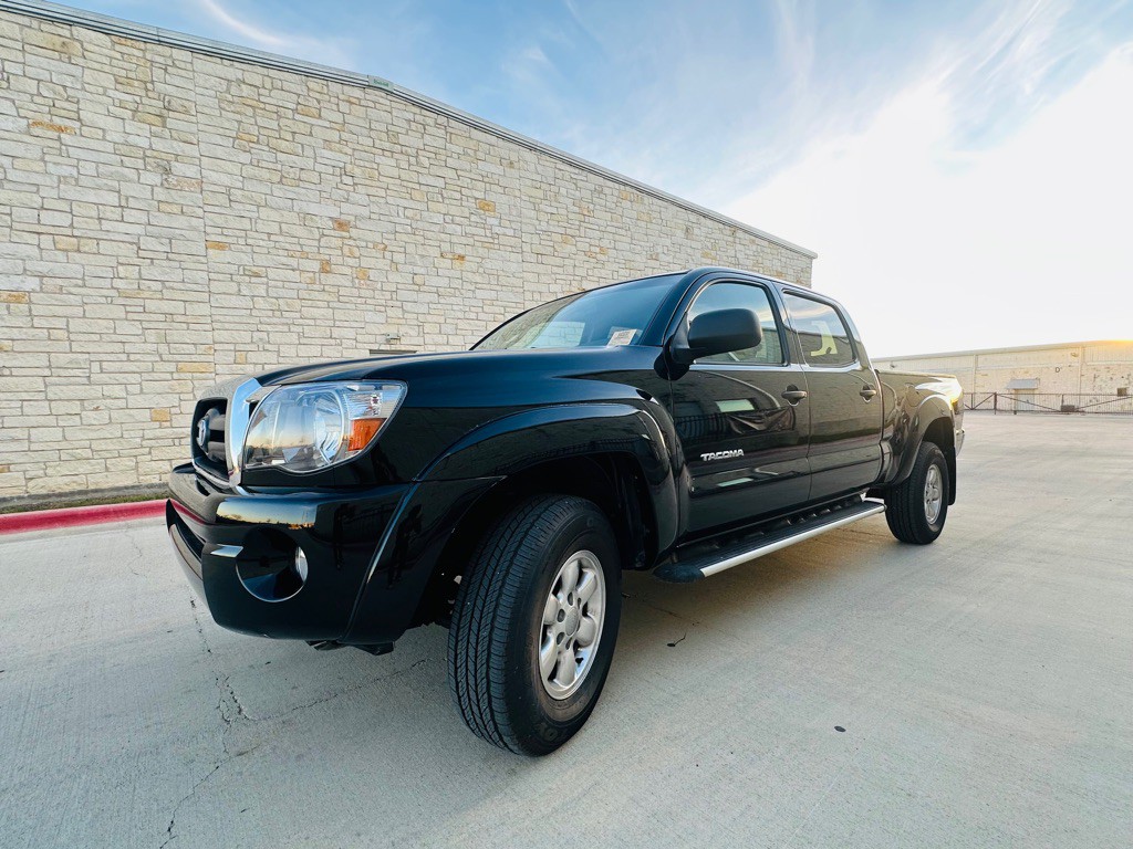 2011 Toyota Tacoma Image 4
