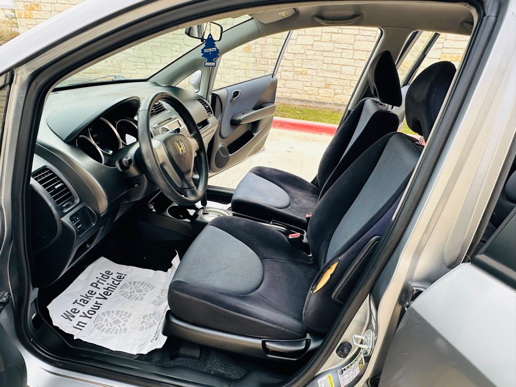 2007 Honda Fit Image 8