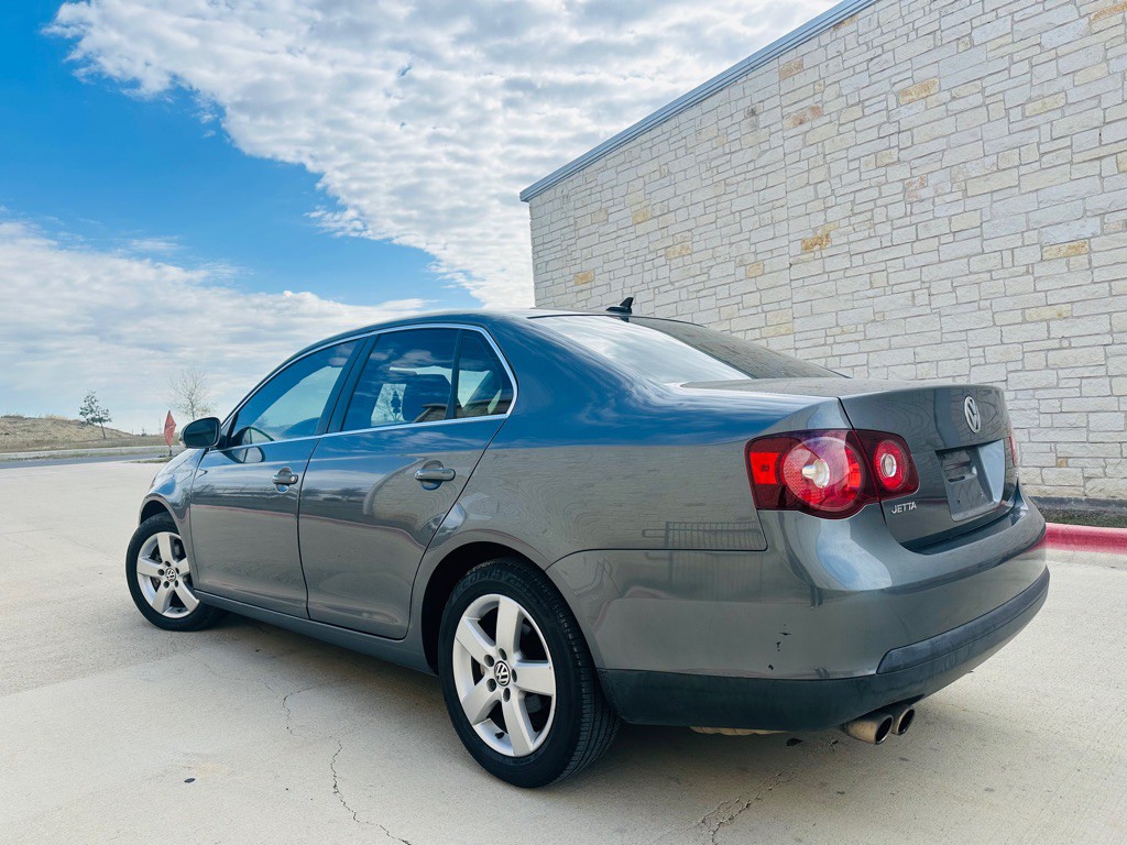 2009 Volkswagen Jetta Image 3