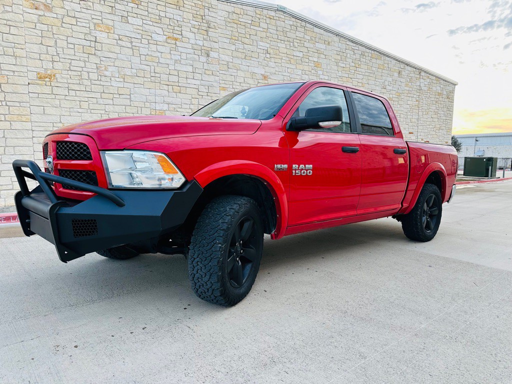 2014 RAM 1500 Image 4