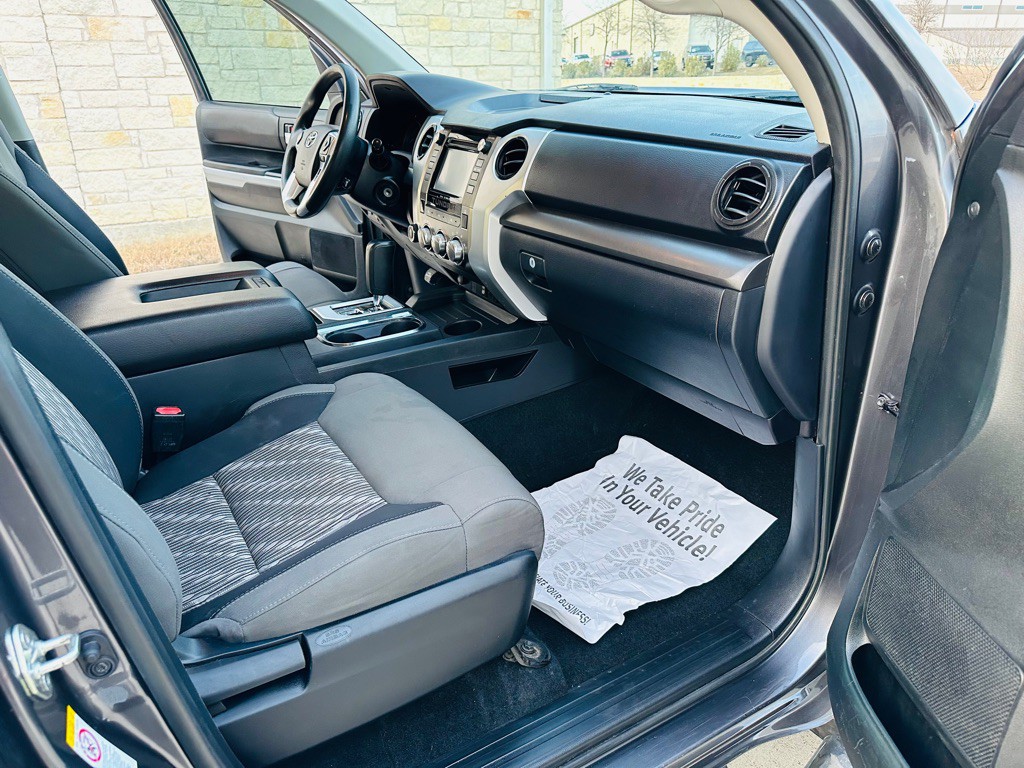 2018 Toyota Tundra Image 5