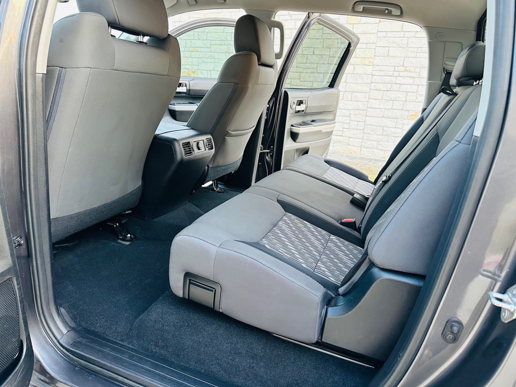 2018 Toyota Tundra Image 7