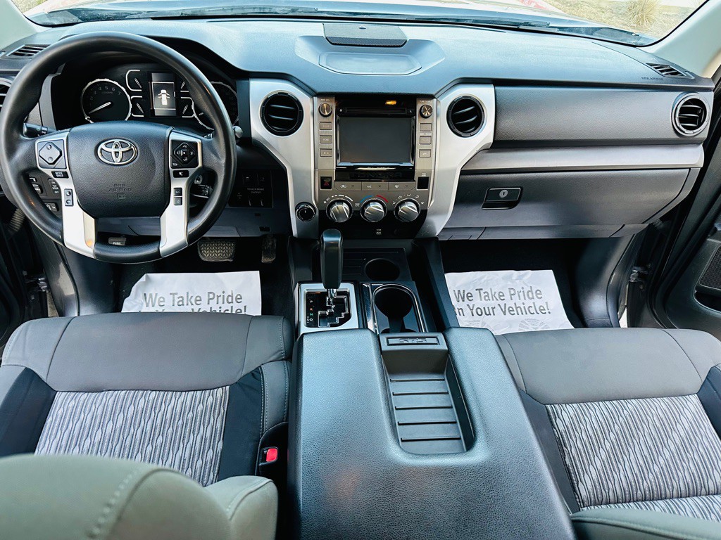 2018 Toyota Tundra Image 9