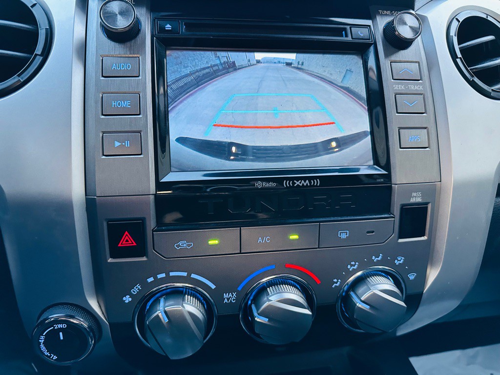 2018 Toyota Tundra Image 11