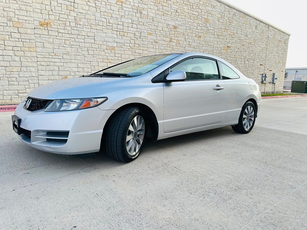2011 Honda Civic Image 4