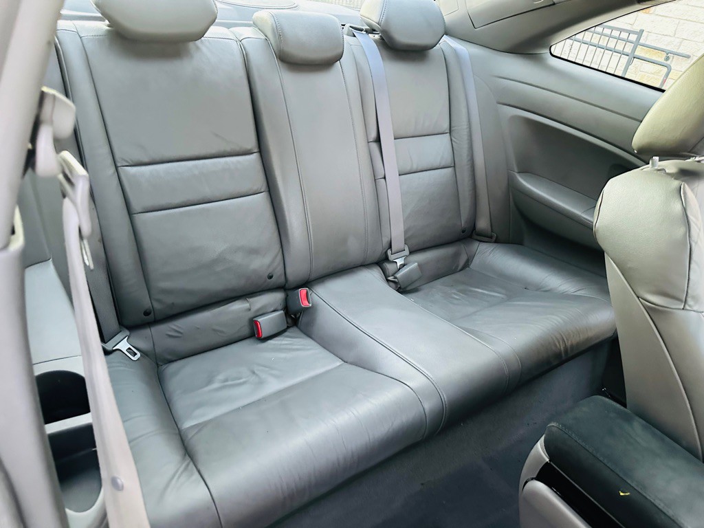 2011 Honda Civic Image 6