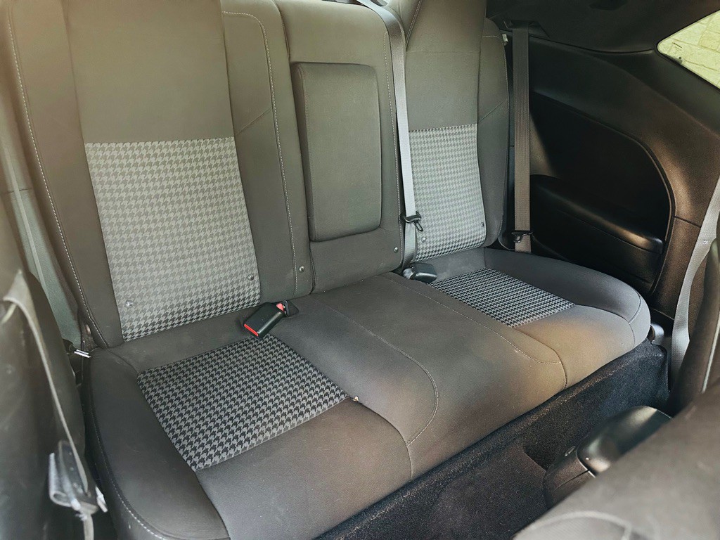 2019 Dodge Challenger Image 7