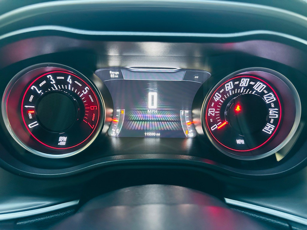 2019 Dodge Challenger Image 14