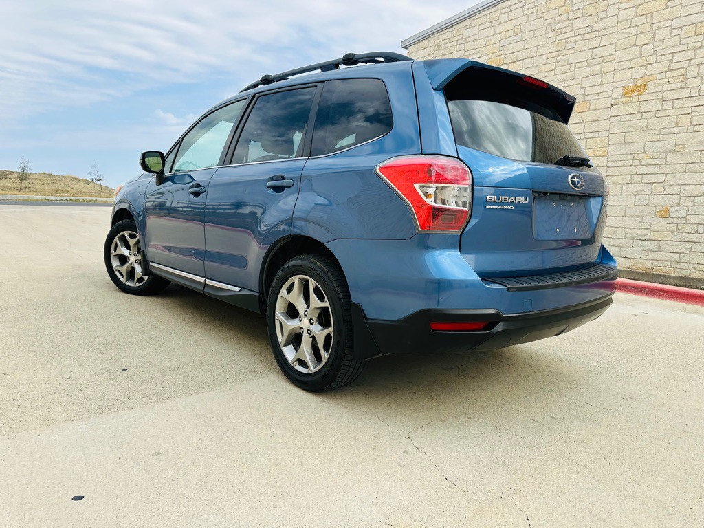 2016 Subaru Forester Image 3