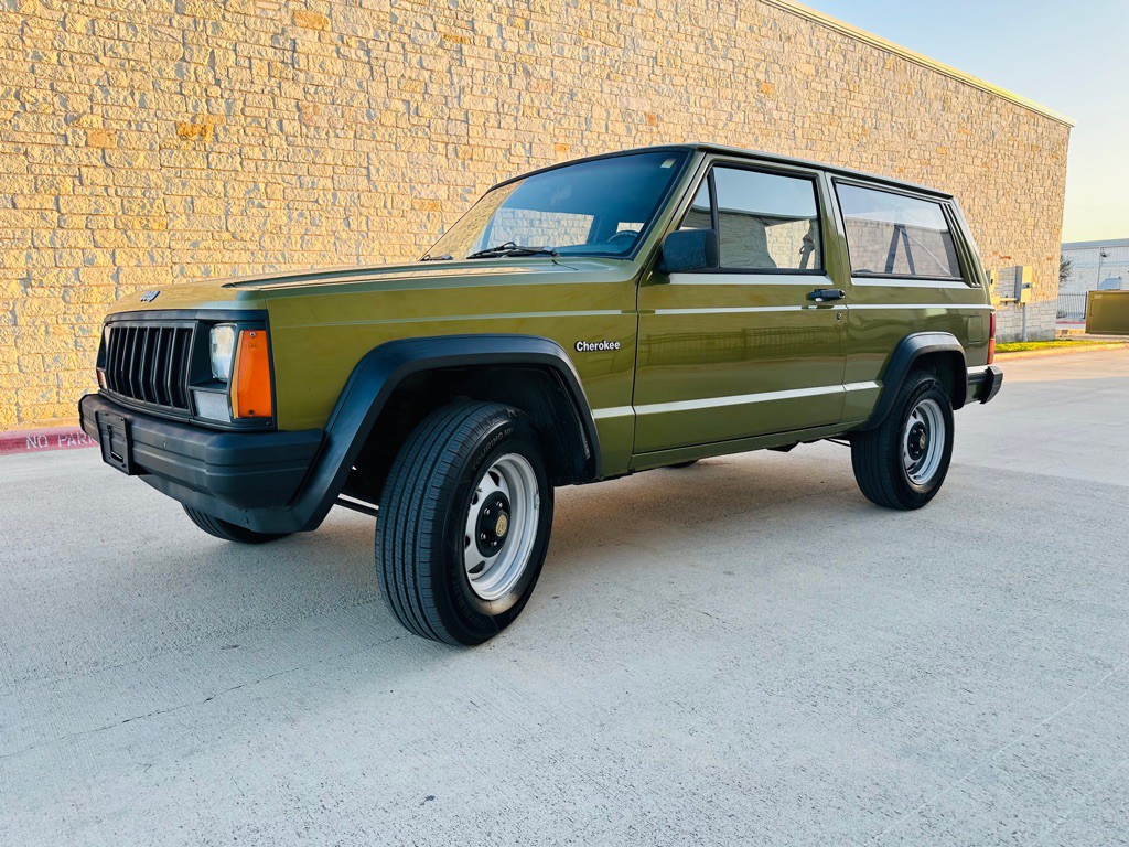 1996 Jeep Cherokee Image 4