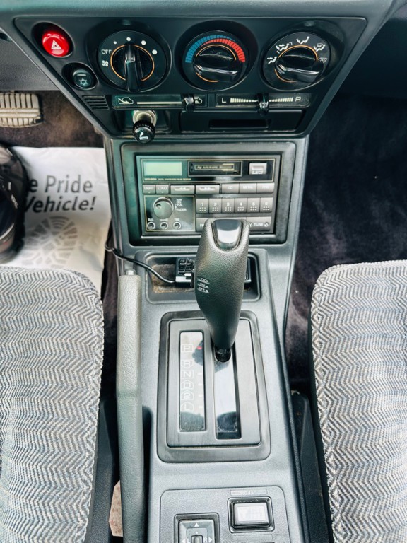 1989 Mitsubishi Galant Image 11