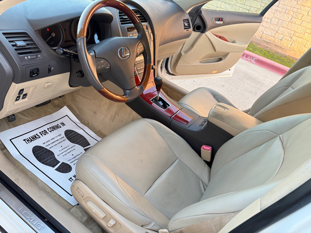 2008 Lexus ES Image 8
