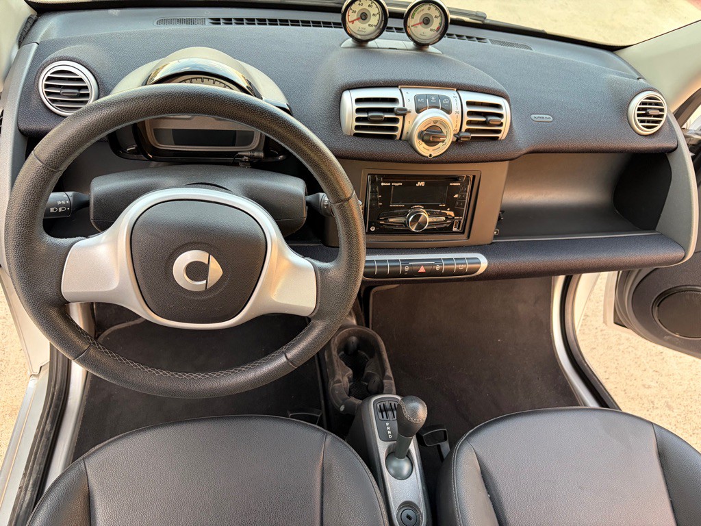 2015 smart fortwo Image 7