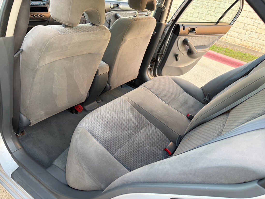 2005 Honda Civic Image 8