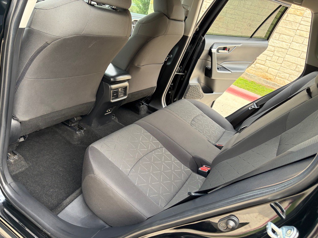2021 Toyota Rav4 Image 7